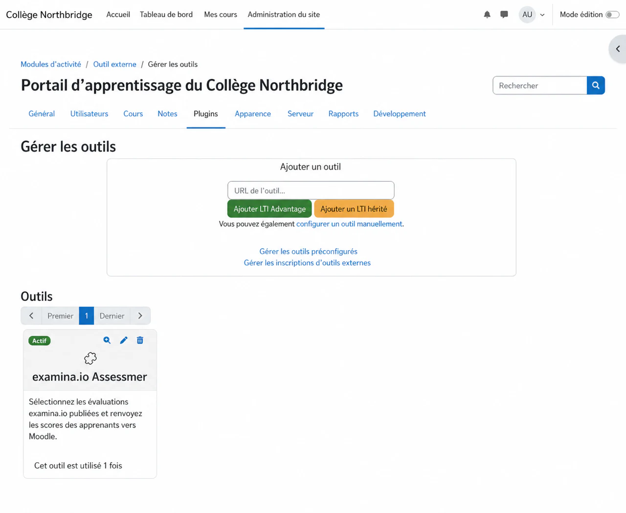 Choisissez Configurer un outil manuellement sur la page Gérer les outils de Moodle